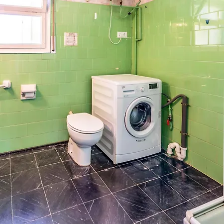 Apartament Grifeu 14 Con Terraza Y Jardin Girona